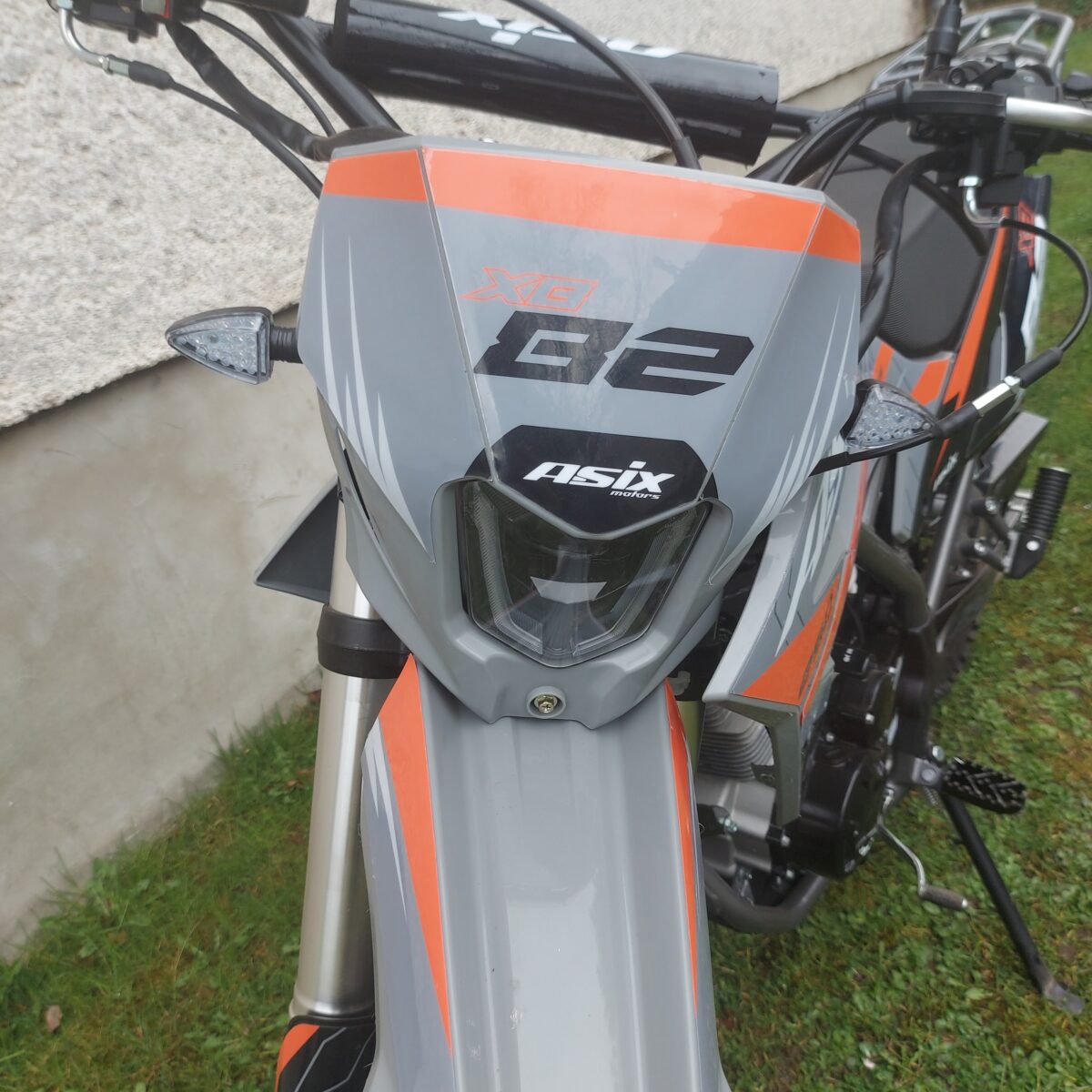Cross ASIX XB-82 A1 250cc (21/18") – manuál, elektrický štart, 22 HP – Obrázok 45