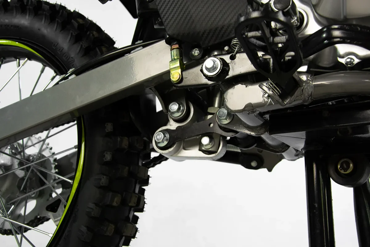 ASIX XB-72 12 HP – cross motorka s manuálnou prevodovkou