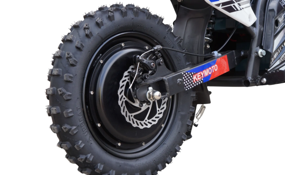 Detská elektrická cross motorka KEYMOTO – detail zadného kolesa